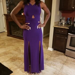 Blondie nights purple gown size 5